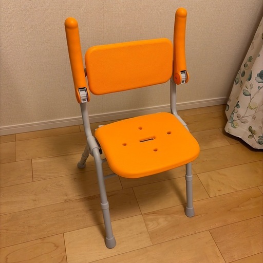 介護　風呂場用　折りたたみ椅子