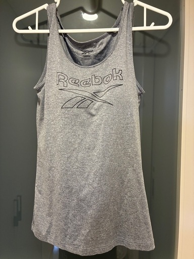 Reebok タンク トップ グレー Mサイズ トレーニングウェア リーボック