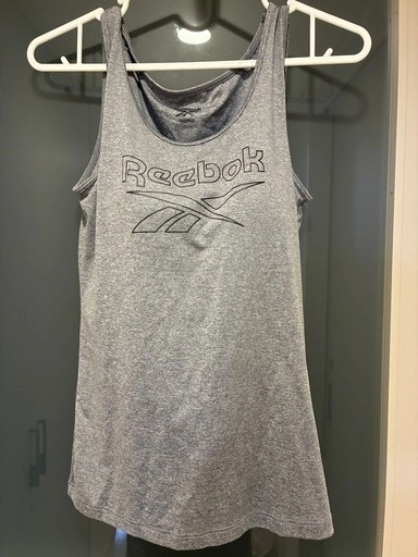 Reebok タンク トップ グレー Mサイズ トレーニングウェア リーボック
