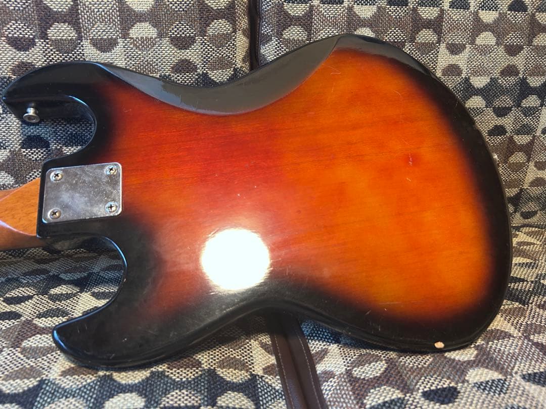 ビザールギター Kawai? Hound Dog Taylorの写真4枚目
