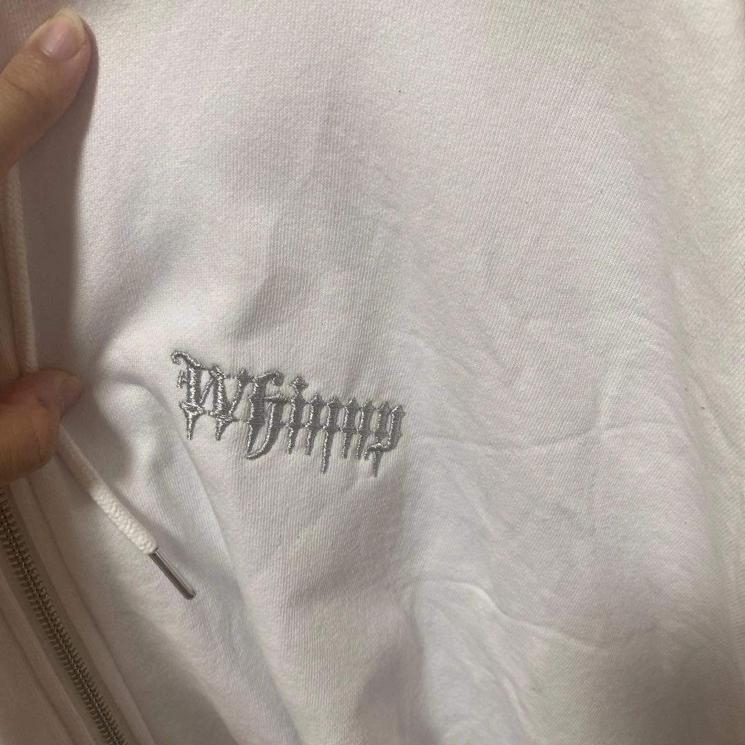 Whinny ジップアップパーカー ホワイト 刺繍の写真3枚目