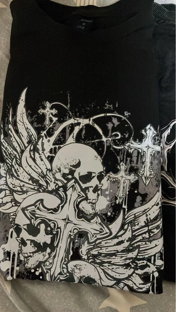 ROMWE スカル・クロス柄 半袖Tシャツ ブラック Sサイズの写真2枚目