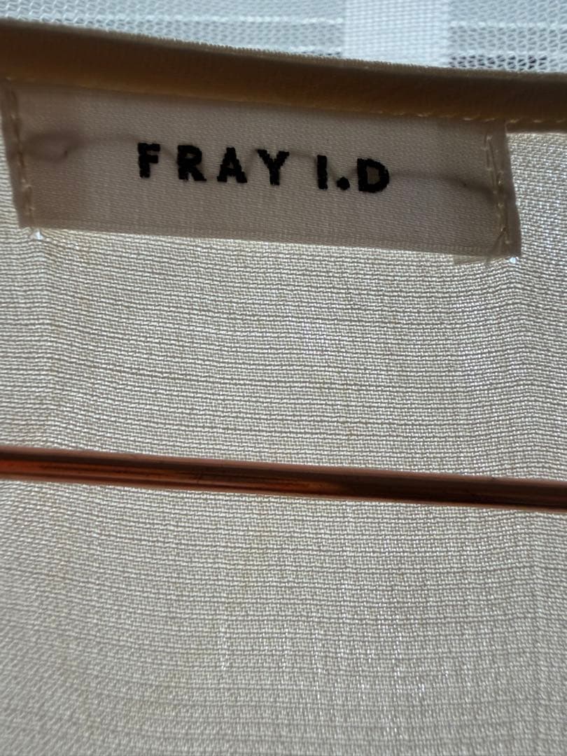 FRAY I.D ふんわり艶やか。カシュクールロングワンピースアイボリーの写真7枚目