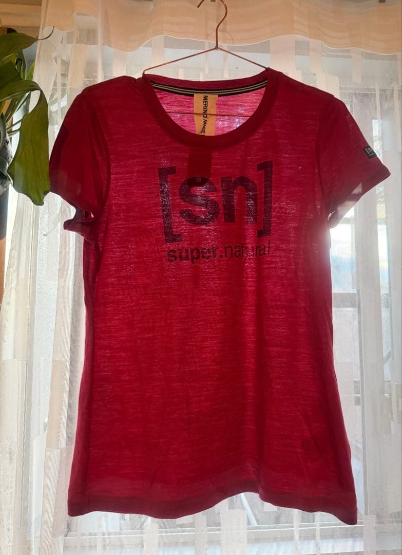 super.natural メリノウール混 半袖Tシャツ レッド