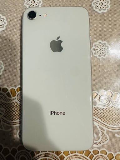 【美品】iPhone8  白　64G  ロック無し