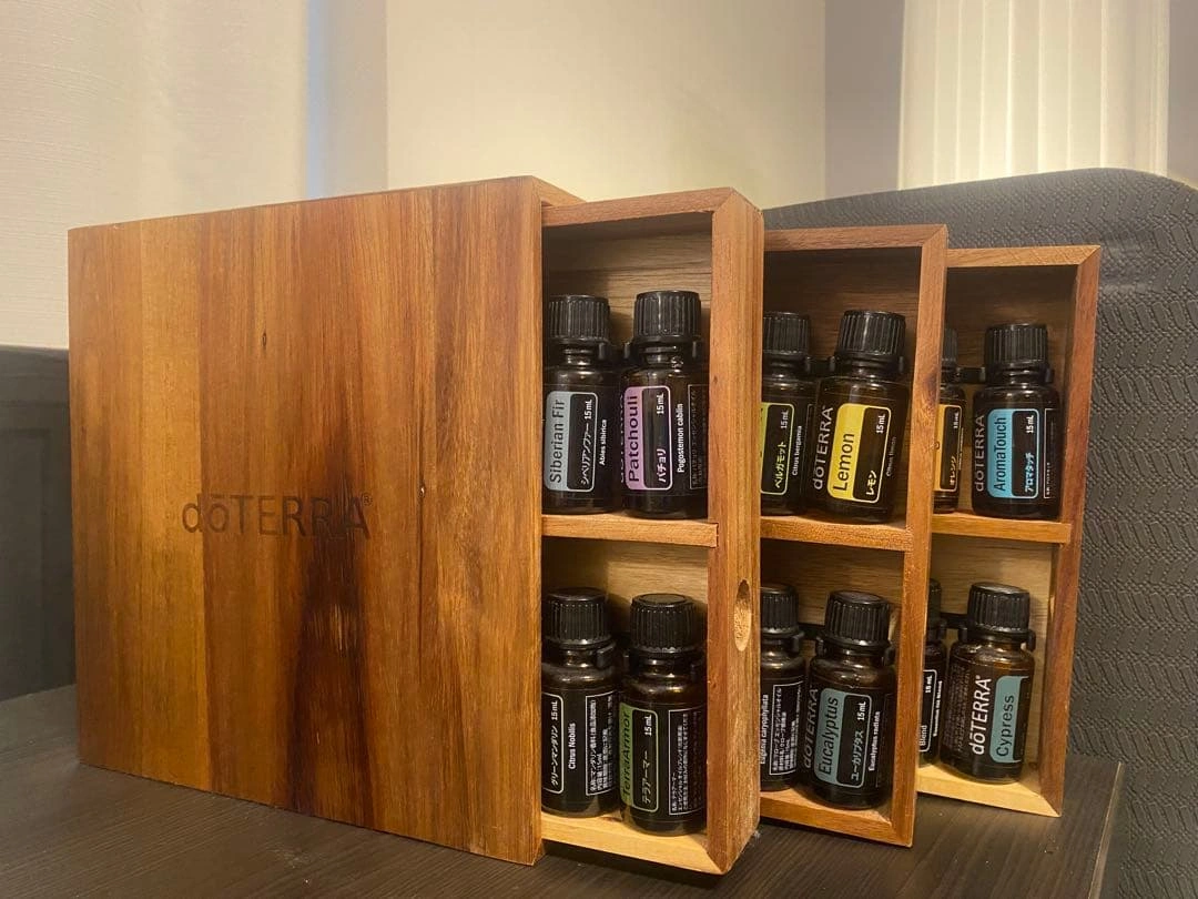 【超希少!廃盤】ドテラ doterra アロマオイル36本収納 ウッドボックス