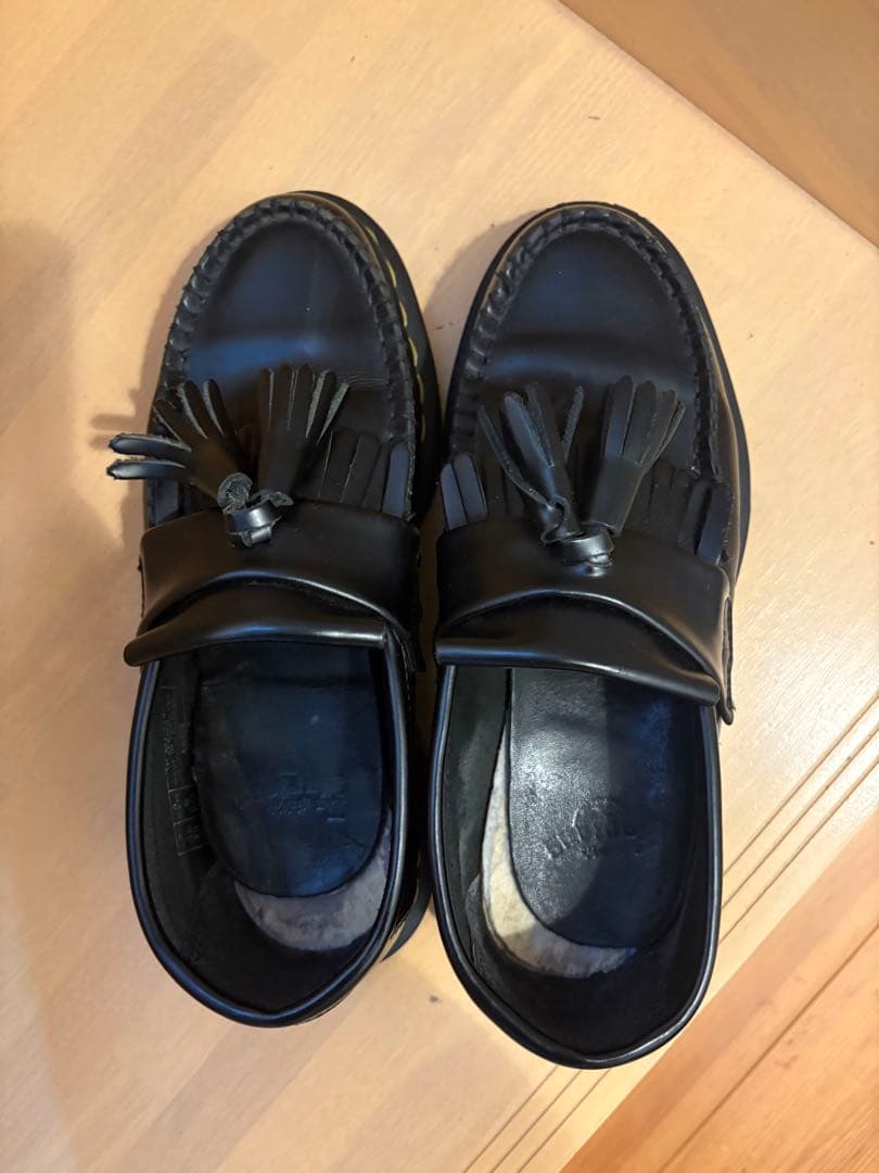 難あり UK3 Dr. Martens タッセルローファー 黒の写真2枚目