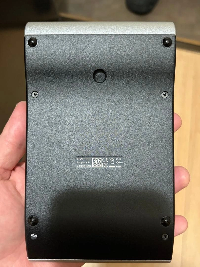 RME Babyface Pro オーディオインターフェイス 本体の写真6枚目
