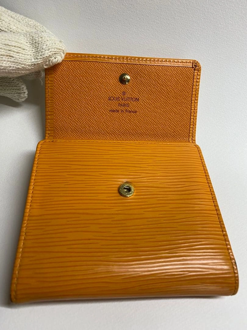 LOUIS VUITTON ルイ ヴィトン 3つ折り財布 オレンジ 最終価格の写真7枚目
