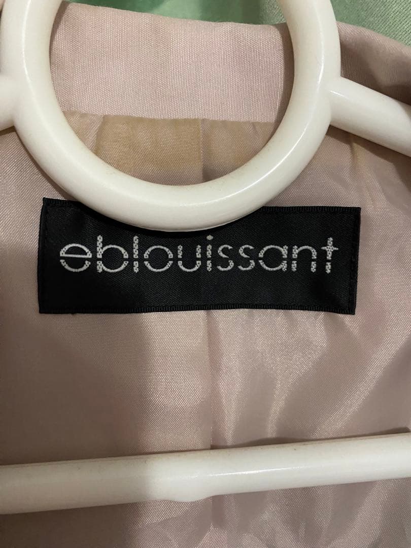eblouissant エブルイサント トレンチコート 薄いピンクの写真5枚目