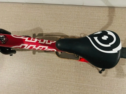 【美品】ディーバイク(ストライダー)の写真3枚目