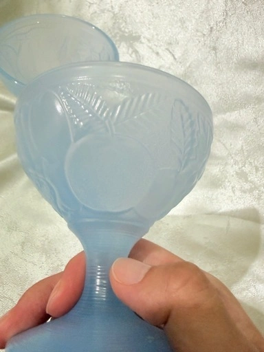 【フランス製】レトロ可愛い すりガラスのデザートグラス 2客セット(美品)の写真3枚目