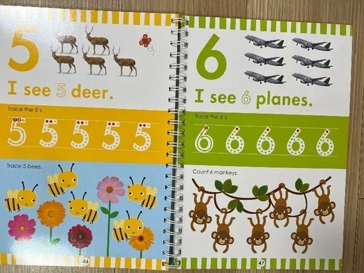 英語のワークブック(全79ページ)の写真4枚目