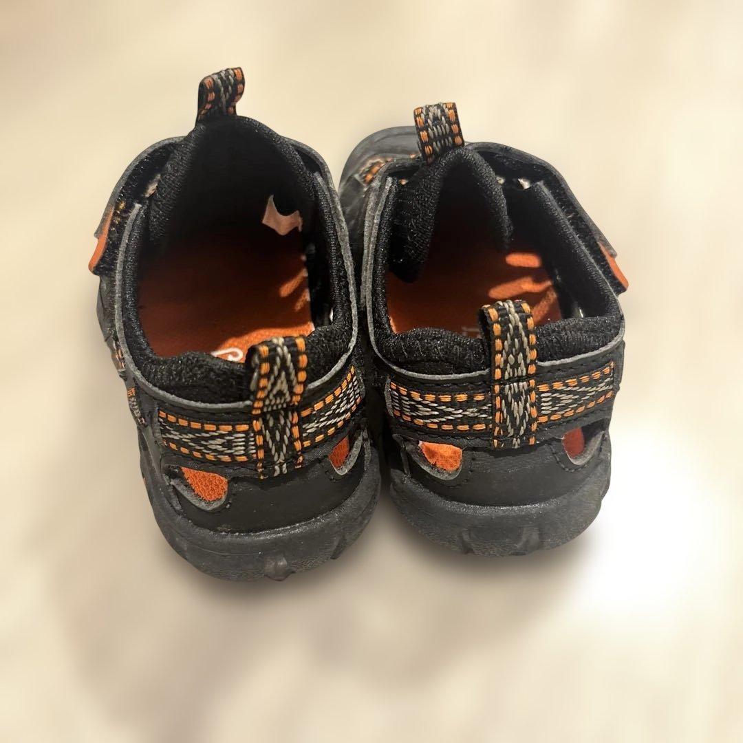 キッズ サンダル ブラック オレンジ 16cmの写真3枚目