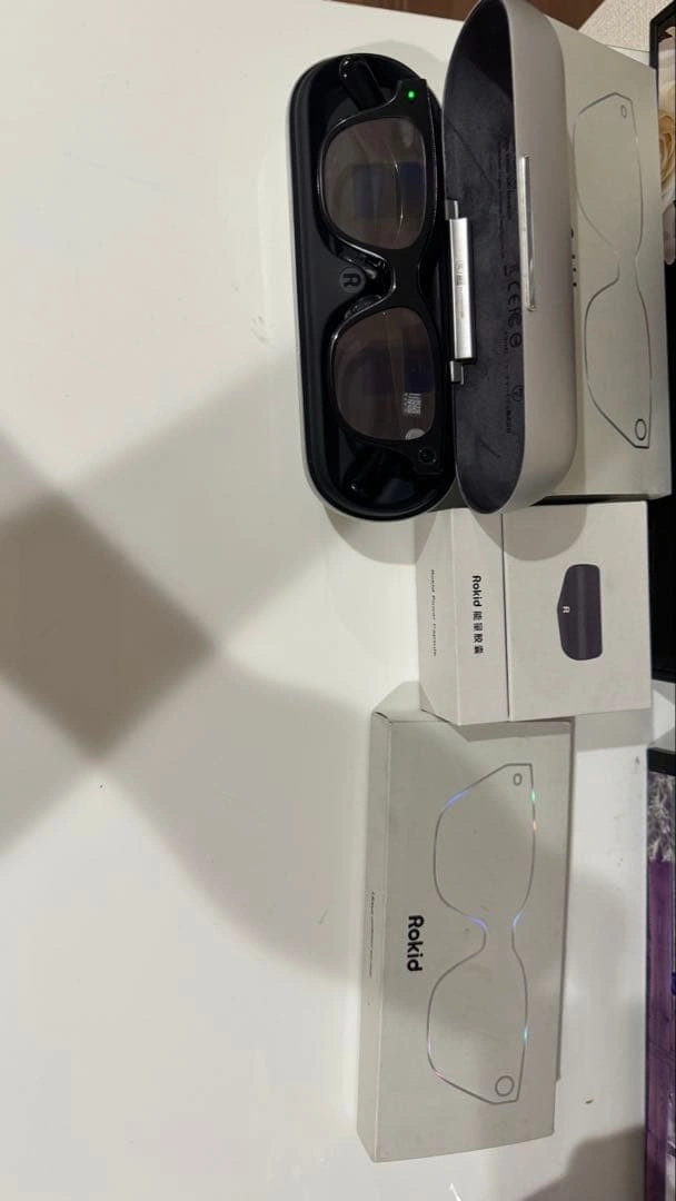 超美品Rokid Glasses(AIスマートグラス)フルセット 新品同様