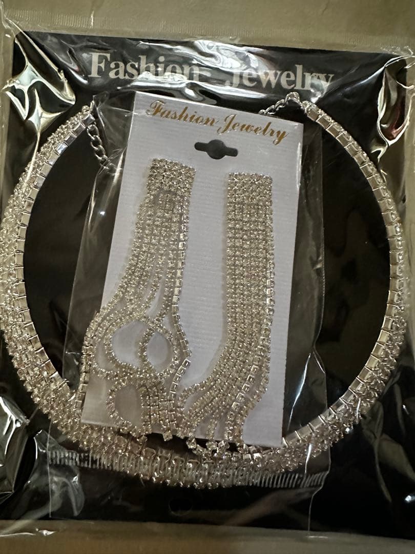 ファッションジュエリー　ネックレス, ピアス, ブレスレット　 セット