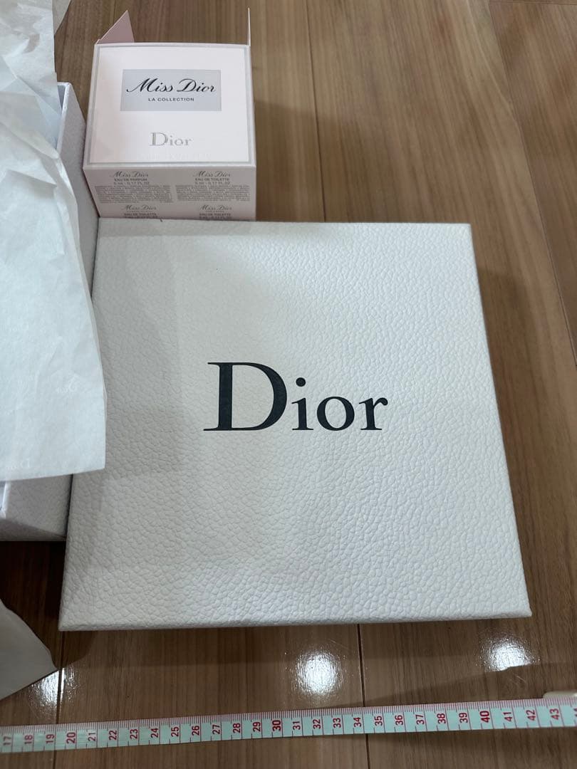 Dior ギフトボックス 空箱 ショッパーの写真3枚目