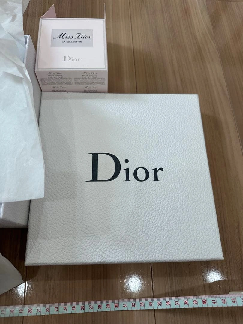 Dior ギフトボックス 空箱 ショッパーの写真3枚目
