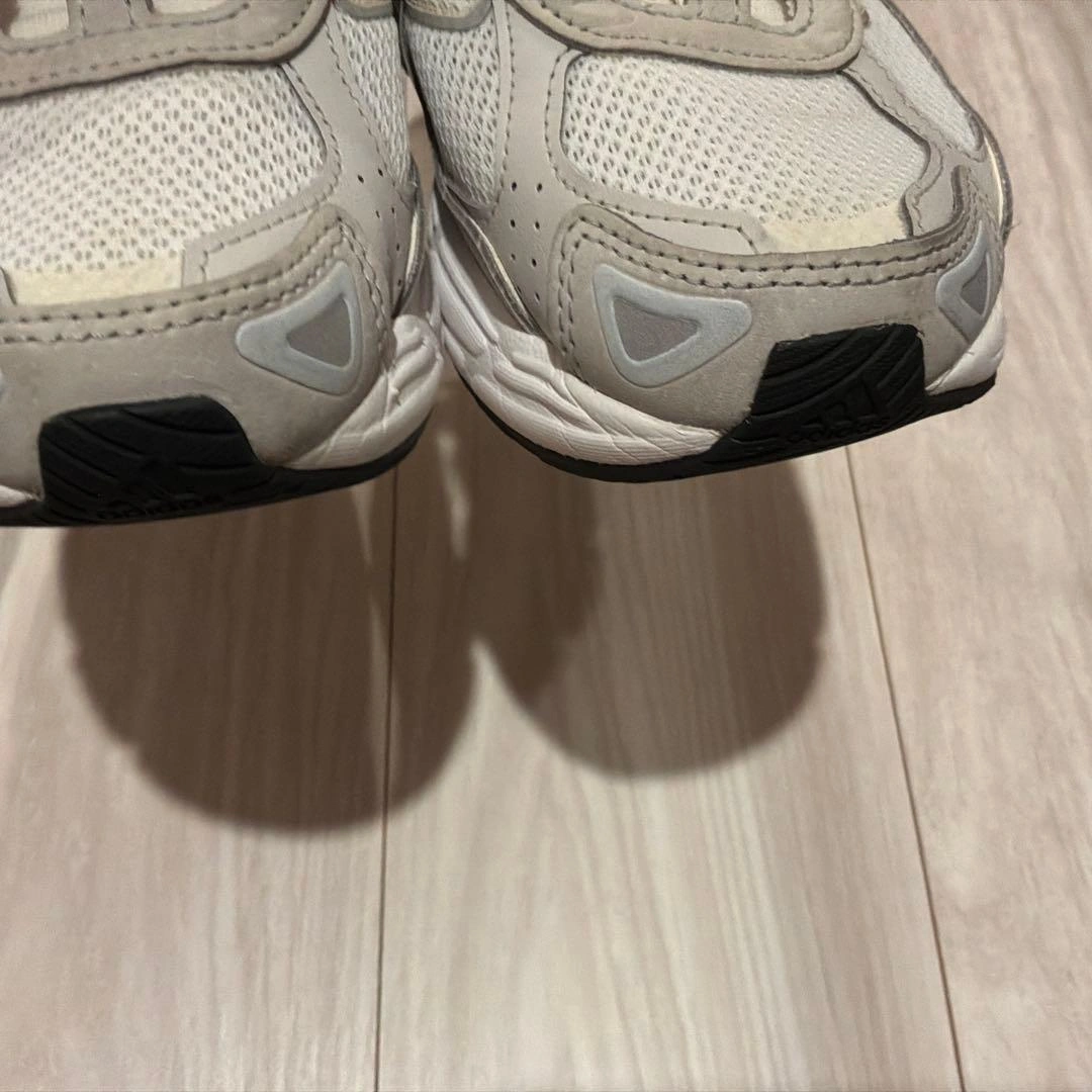 adidas スニーカー 3セットまとめ 235cmの写真7枚目