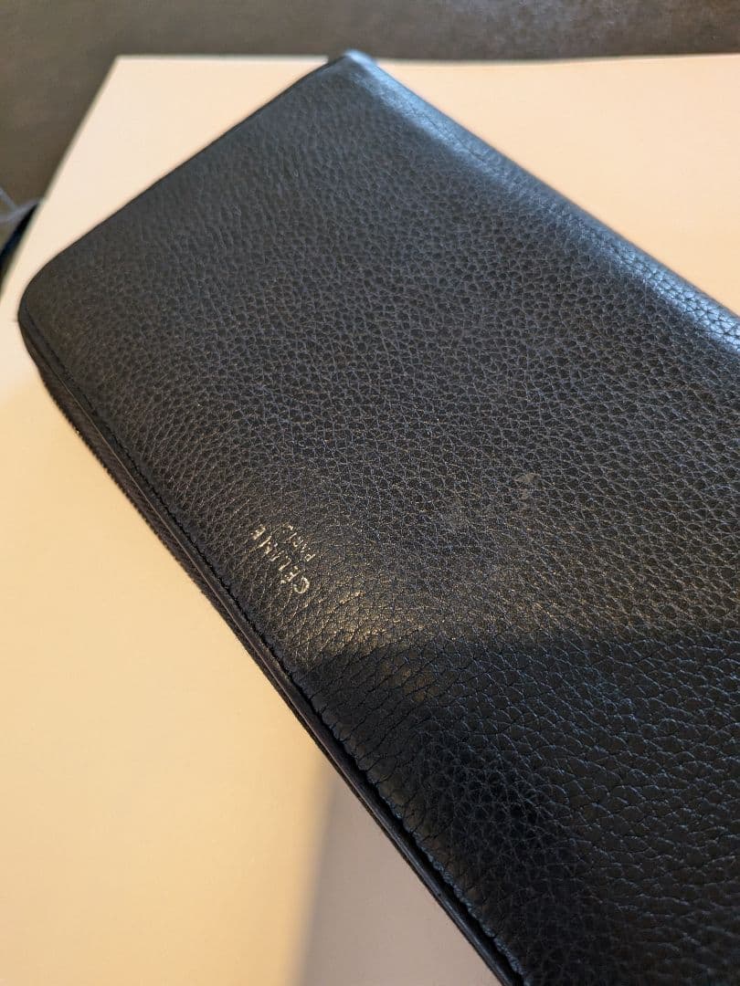CELINE 長財布 ブラック/イエロー ラウンドジップの写真4枚目