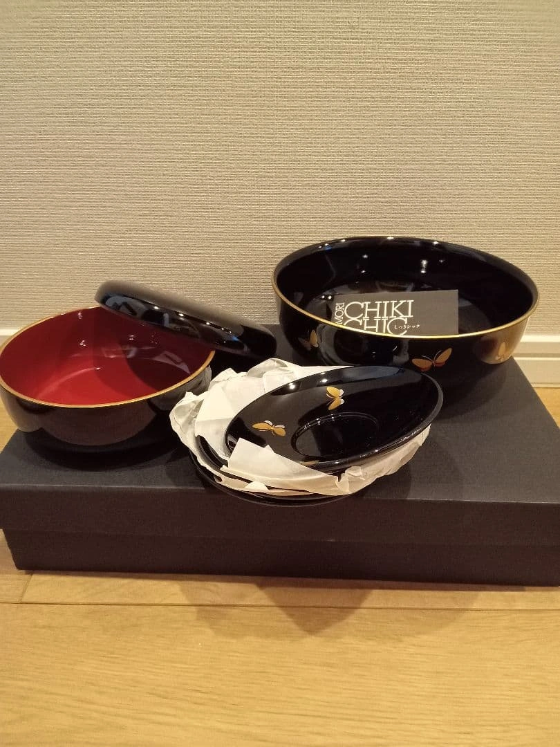 ハナエモリしっきシック 茶菓セット