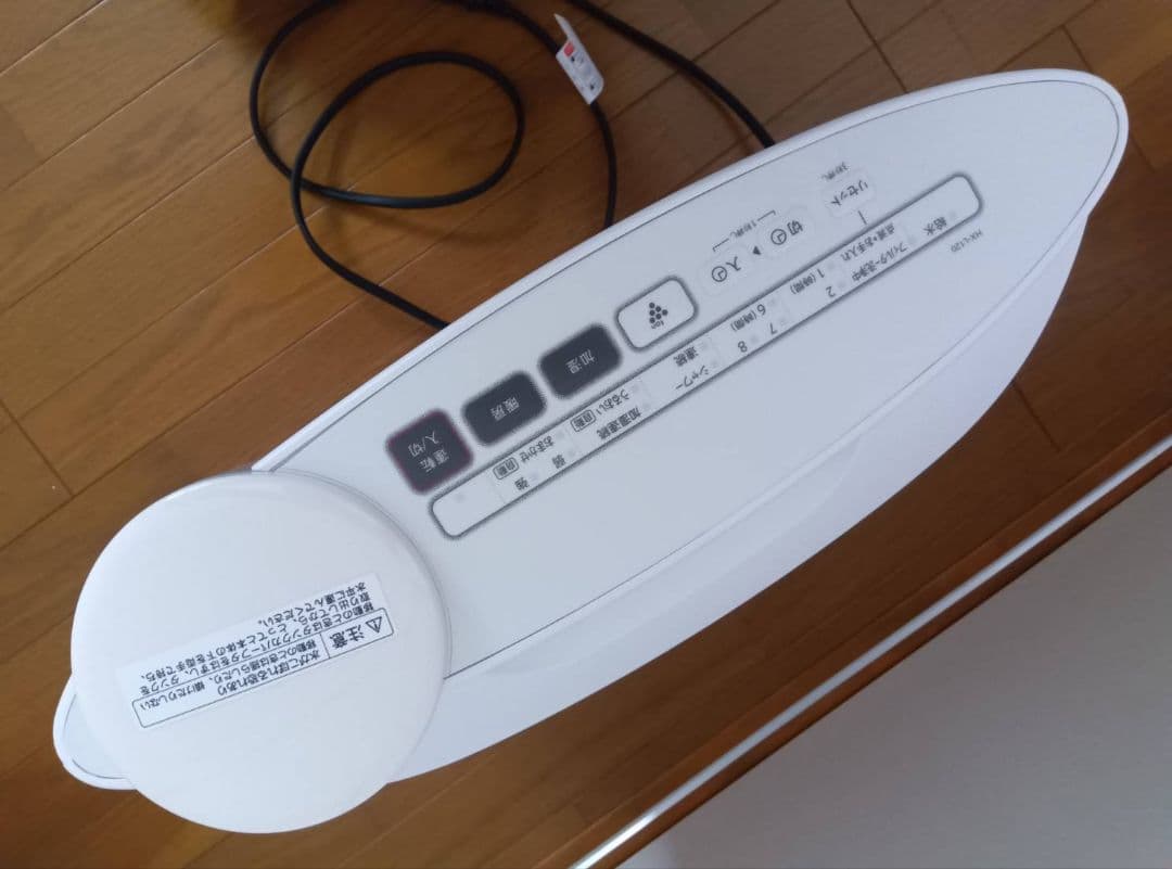 加湿セラミックファンヒーターHX-L120の写真3枚目
