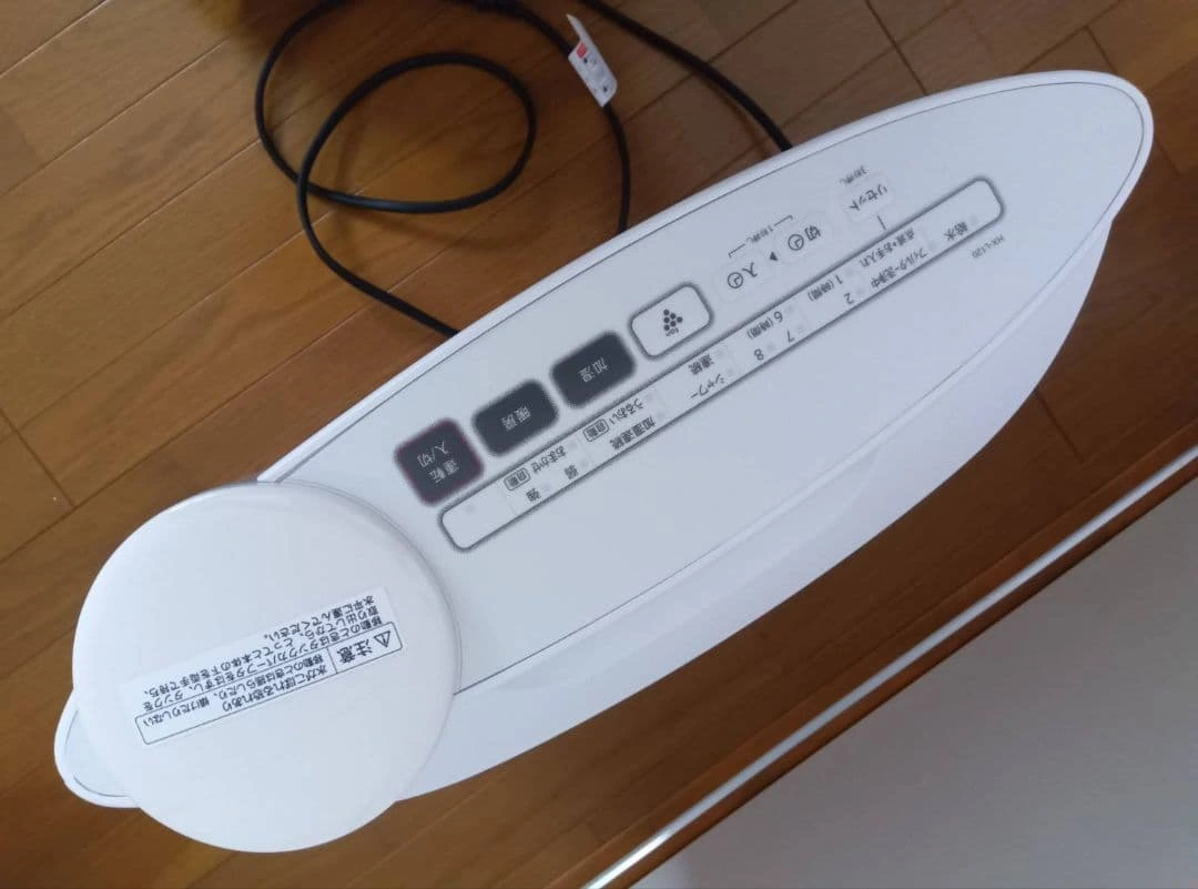 加湿セラミックファンヒーターHX-L120の写真3枚目