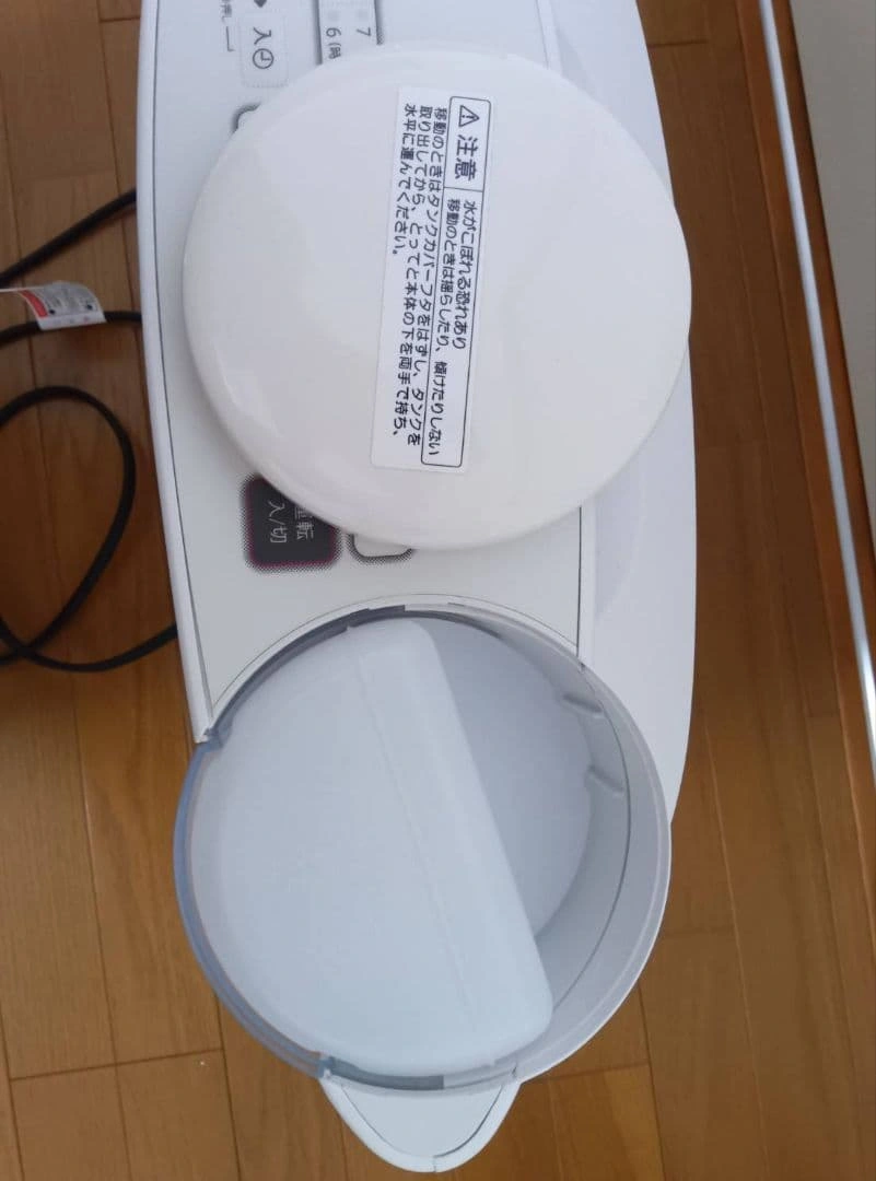 加湿セラミックファンヒーターHX-L120の写真4枚目