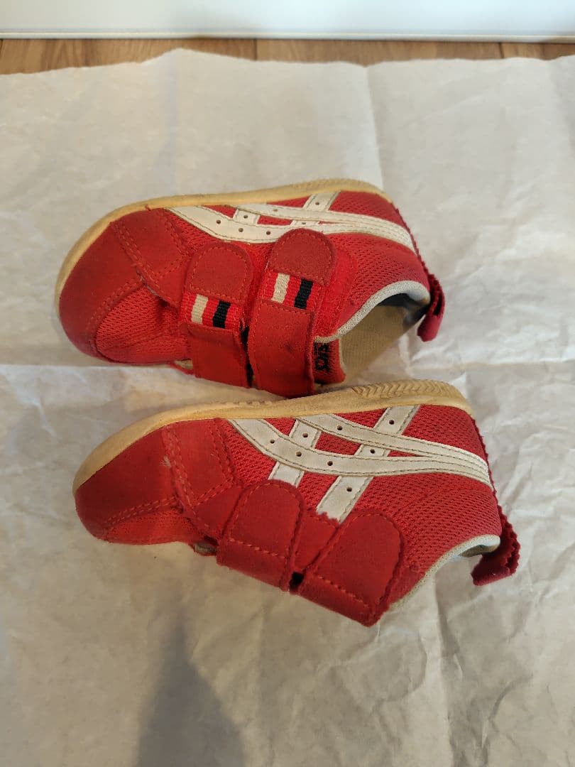 ASICSスクスクファーストスニーカー13.5cmの写真5枚目