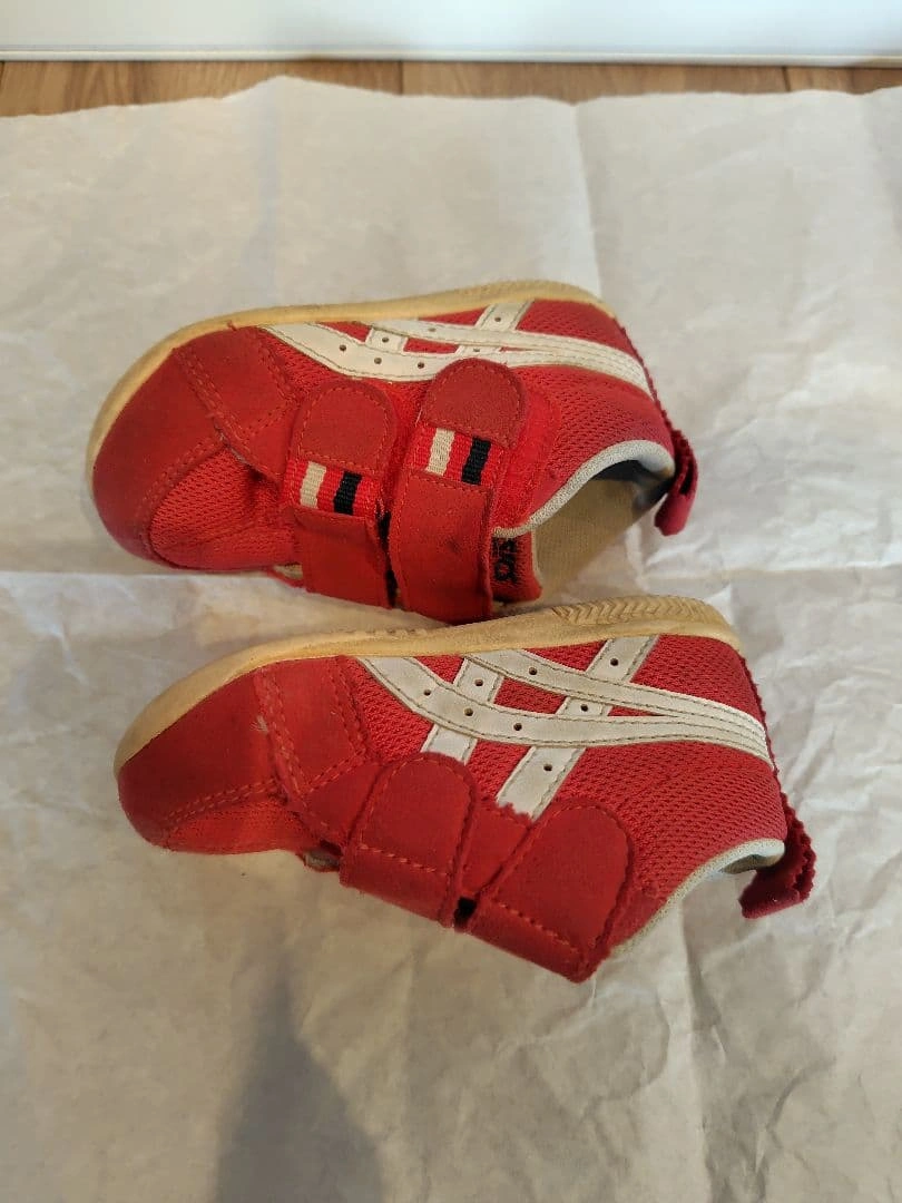 ASICSスクスクファーストスニーカー13.5cmの写真5枚目