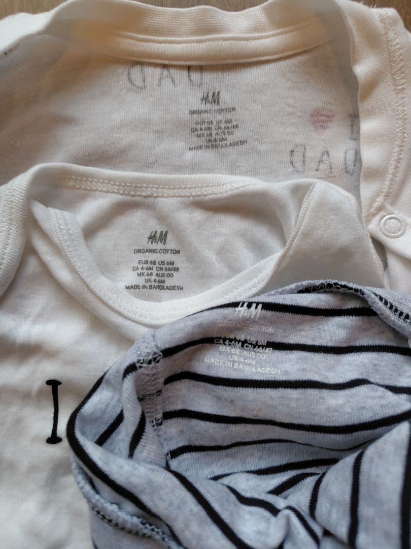 H&M I LOVE DAD ロンパース・Tシャツセット4-6Mの写真2枚目