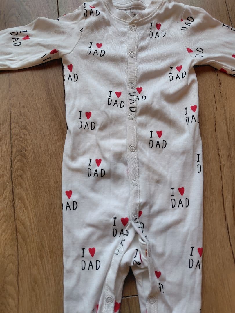 H&M I LOVE DAD ロンパース・Tシャツセット4-6Mの写真4枚目