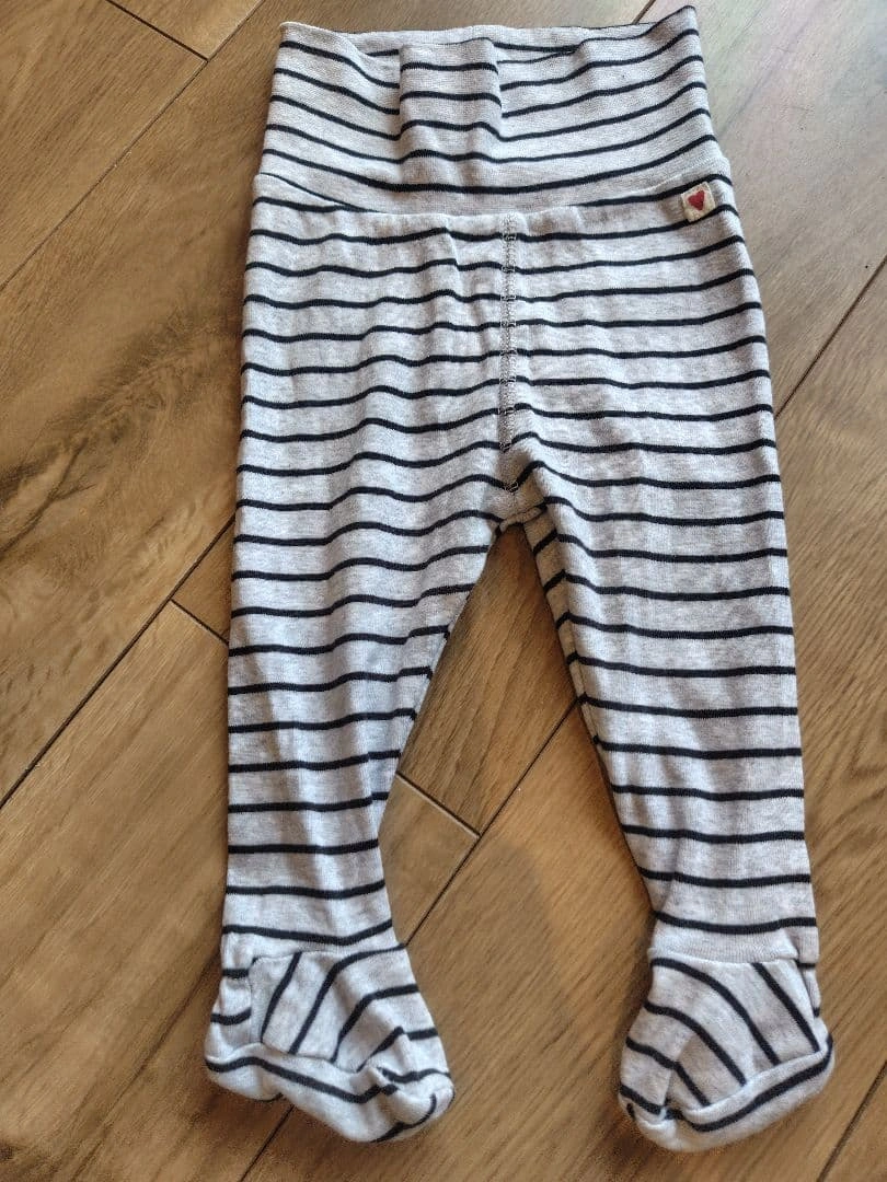 H&M I LOVE DAD ロンパース・Tシャツセット4-6Mの写真8枚目
