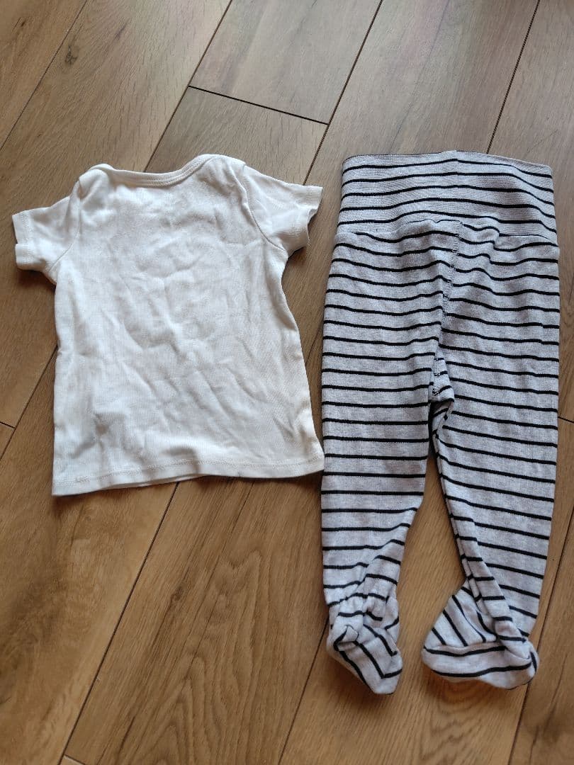 H&M I LOVE DAD ロンパース・Tシャツセット4-6Mの写真9枚目