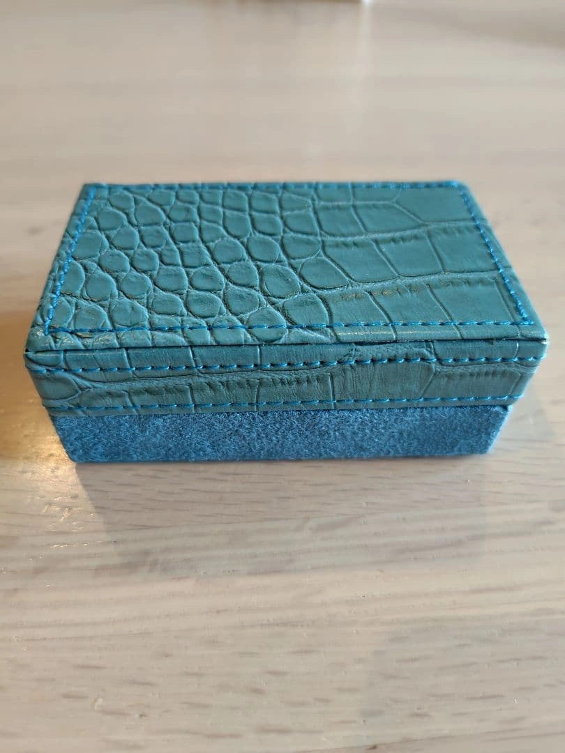Francfrancクロコダイル調 アクセサリーケース