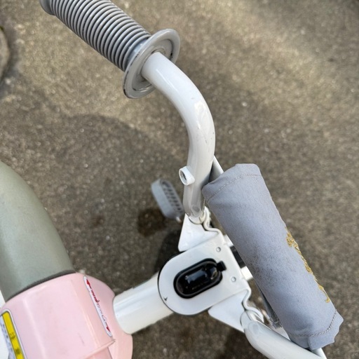 【格安✨】ミニーちゃん　三輪車の写真4枚目