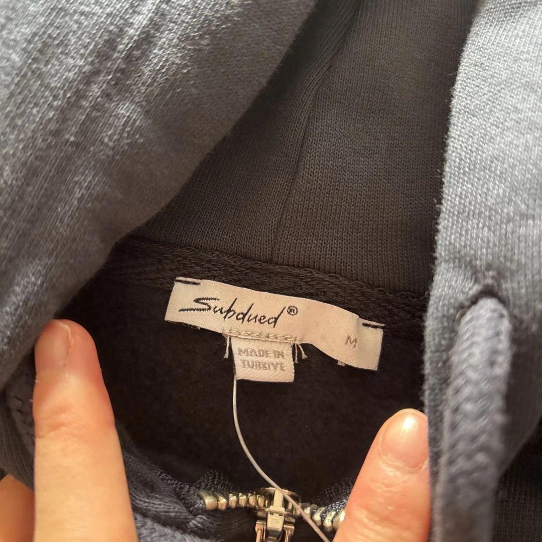 【ベルギー店購入正規品】Subdued ジップパーカー ネイビー ショッパー付きの写真4枚目