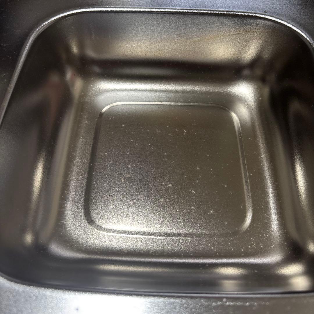【未使用】レトロ 四角い天ぷら鍋 油切り機能付き（訳あり長期保管品）の写真3枚目