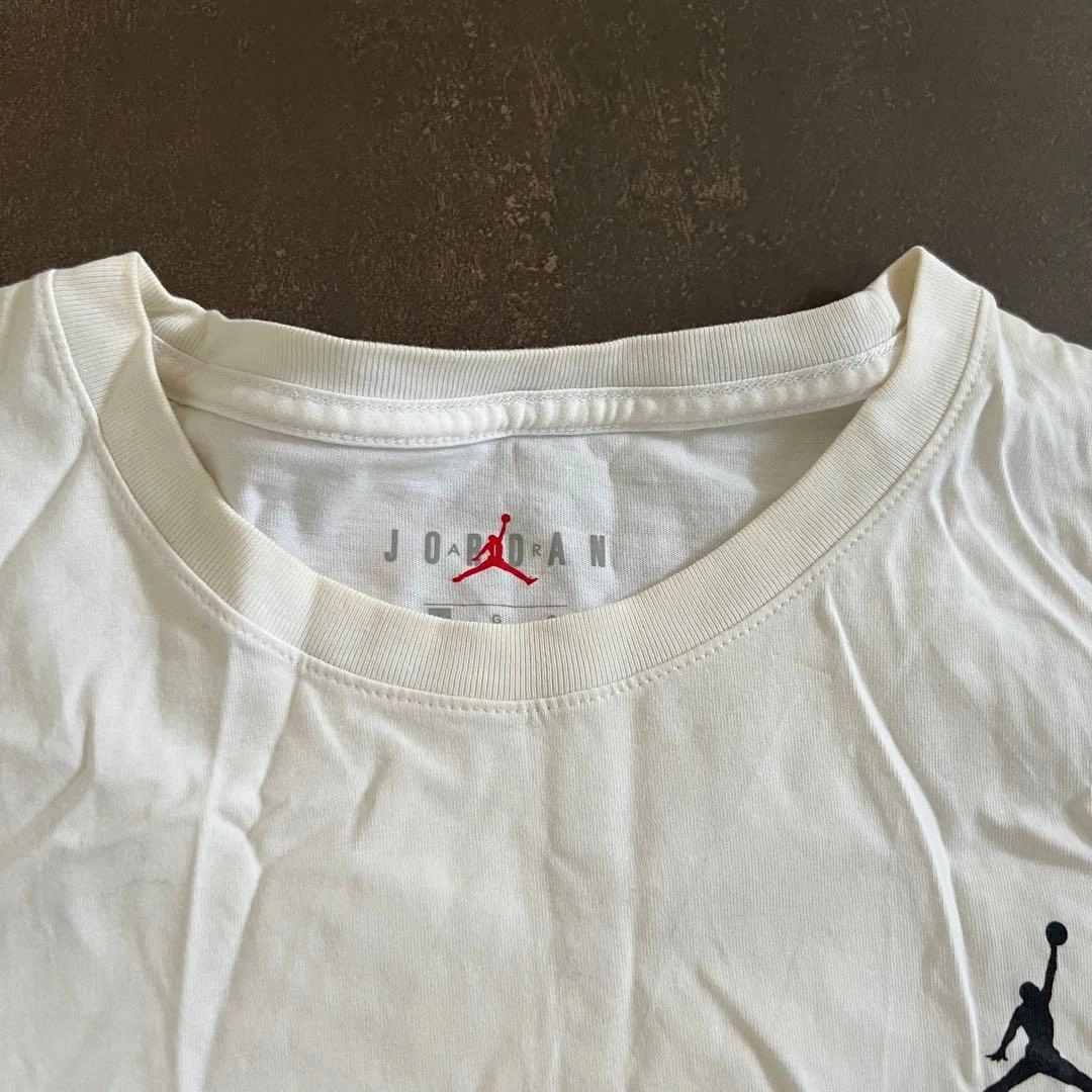 Jordan Brand Long Sleeve T-Shirt Whiteの写真7枚目