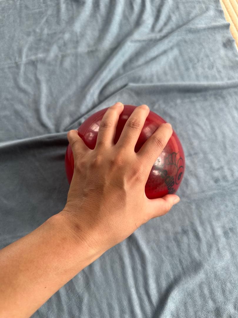 MediBall メディシンボール 6lb 約2.7kg 赤 体幹 筋トレの写真3枚目
