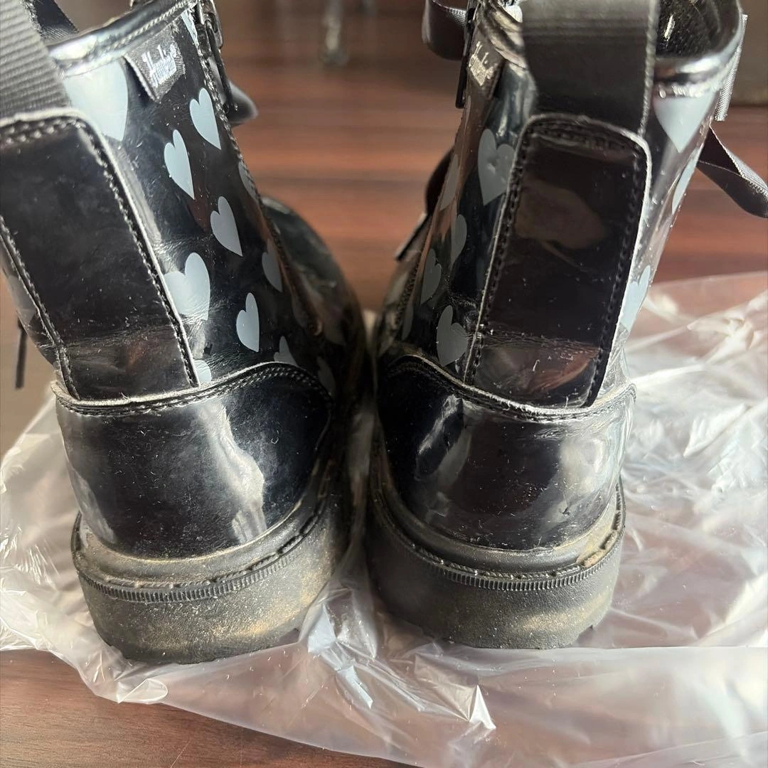 Hawkins キッズ ブーツ ハート柄 ブラックの写真3枚目
