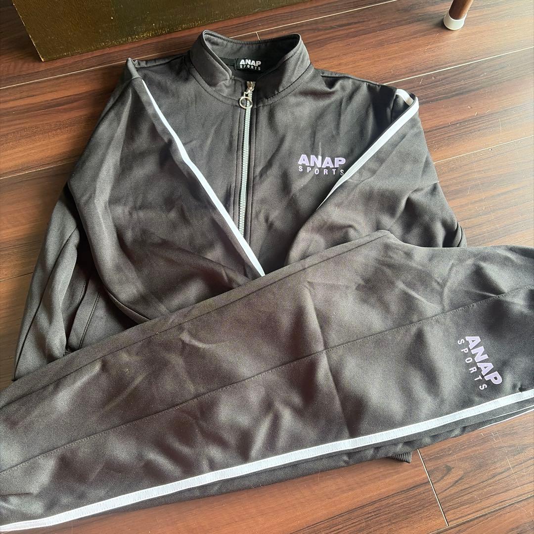 ANAP SPORTS ジャージ セットアップ
