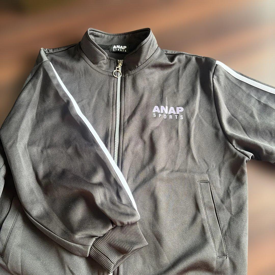 ANAP SPORTS ジャージ セットアップの写真3枚目