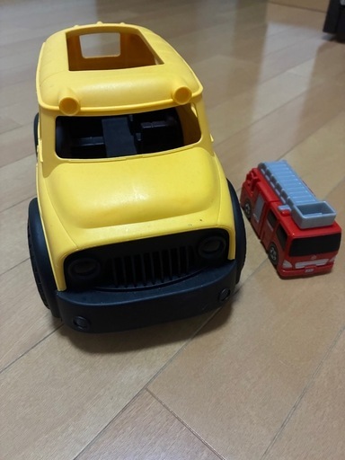 車おもちゃの写真4枚目