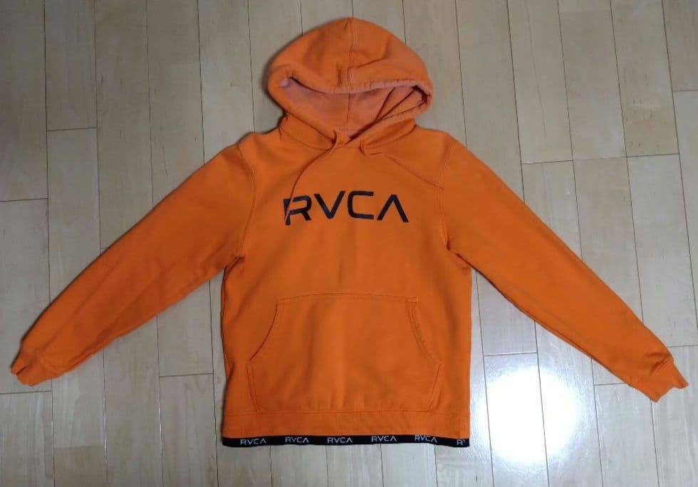 RVCA/ルーカ　レディース　パーカー　長袖　フード付き　オレンジ　XSサイズ