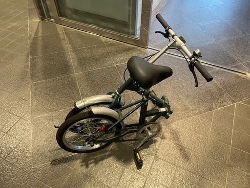 【10/9&10/10&10/11引き取り限定】折りたたみ自転車／グリーン×シルバー／コンパクトの写真2枚目