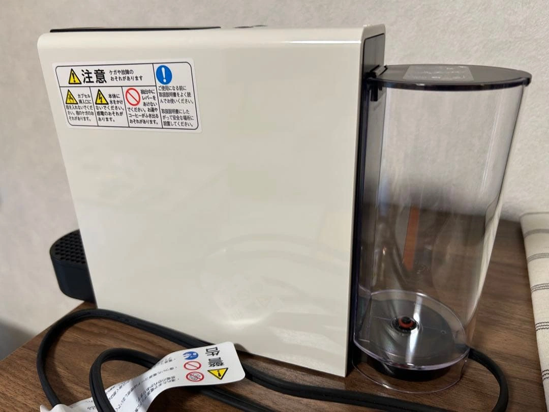 Nespresso Essenza Mini カプセルホルダー付き 2022年製の写真2枚目