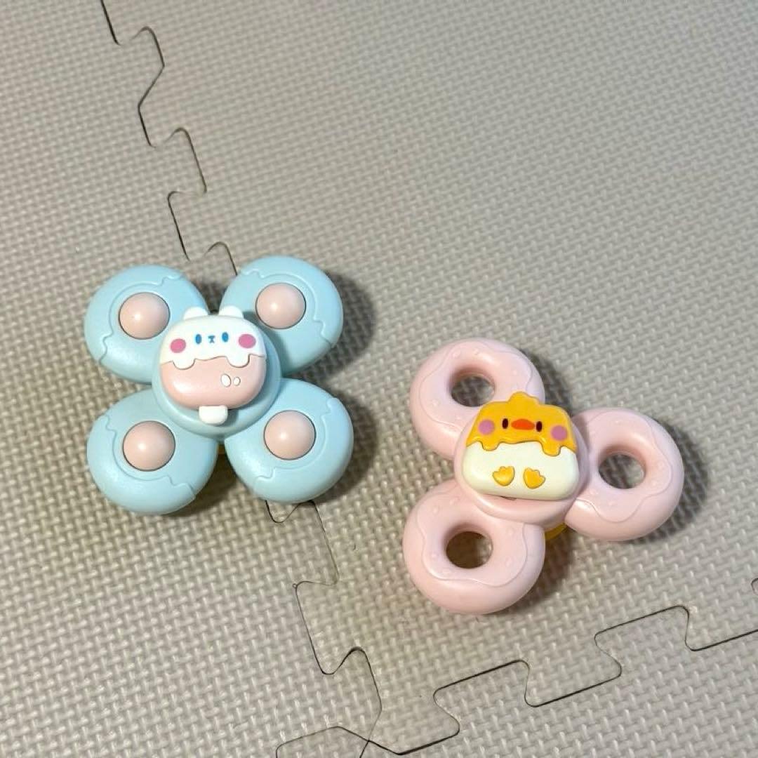 ハンドスピナー 知育玩具 モンテッソーリ お風呂おもちゃ吸盤付 回転ファン 育脳の写真3枚目