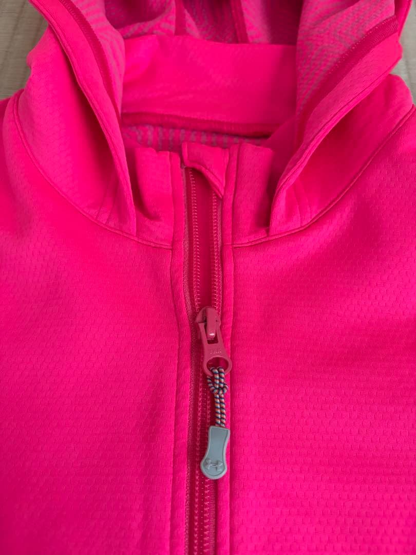 UNDER ARMOUR フーデッドジャケット ピンク LGの写真2枚目