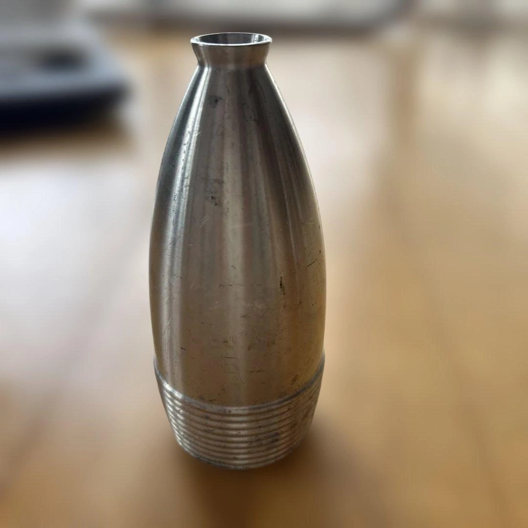 ロイヤルセランゴール(Royal Selangor) 一輪挿しの写真2枚目